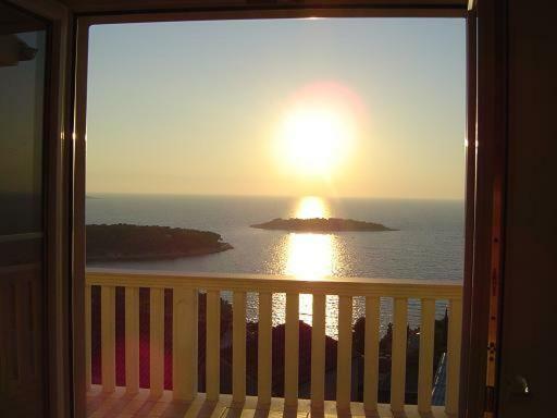 Villa Lovric Appartement I Primošten Esterno foto