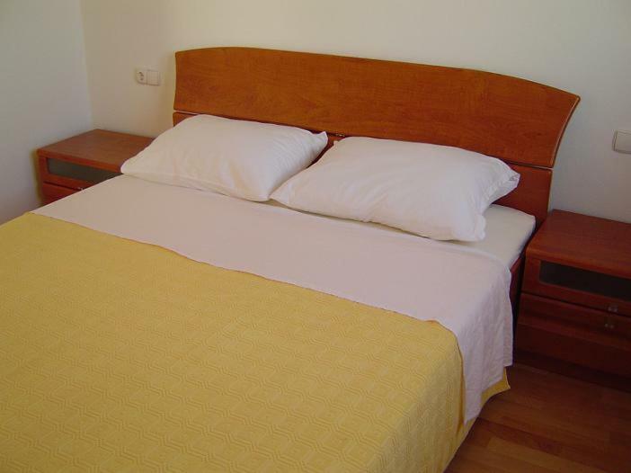 Villa Lovric Appartement I Primošten Esterno foto