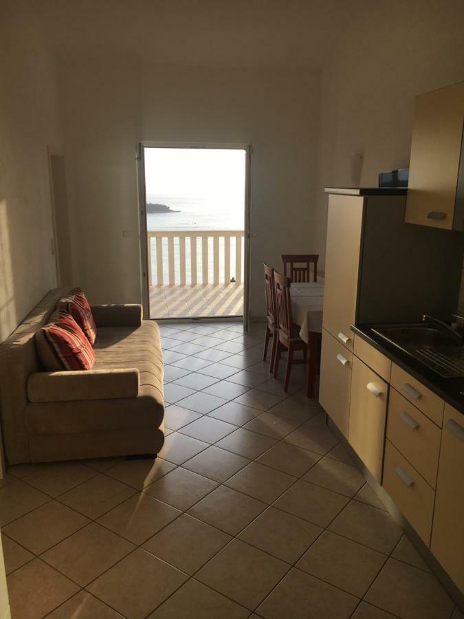 Villa Lovric Appartement I Primošten Esterno foto